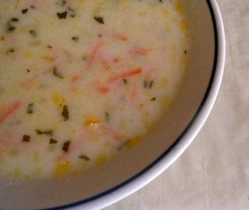 Сирний суп із зеленню