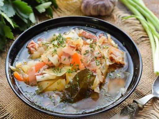 Капустняк по-польски со свежей и квашеной капустой