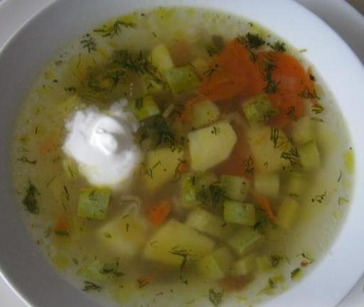 Рисовий суп з кабачками