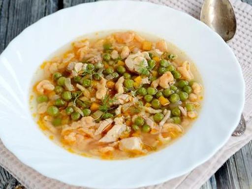 Угорський гороховий суп з кльоцками (Нокедлі)